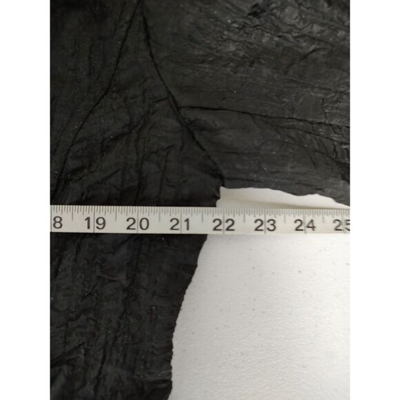 Chicos Size 2 Tweed Blazer Standard Sz L-12  BlackRayon Blend hints of Sparkle - Picture 3 of 4